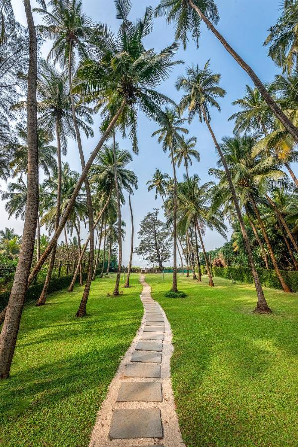 Saffronstays Thalassea, Alibaug - Picturesque Sea-Facing Villa With Colonial Decor Alībāg Exteriér fotografie